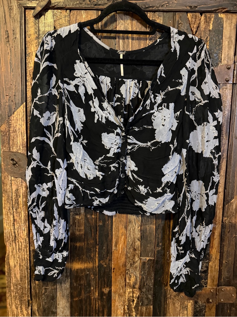 Free People Black Gray Floral Ruched Button Front Blouse Size S Boho Romantic